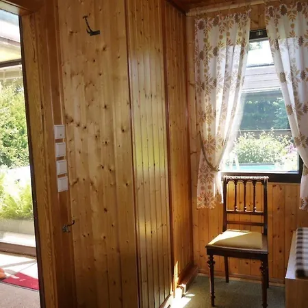 In Maxen Mit Privatem Pool Holiday home *